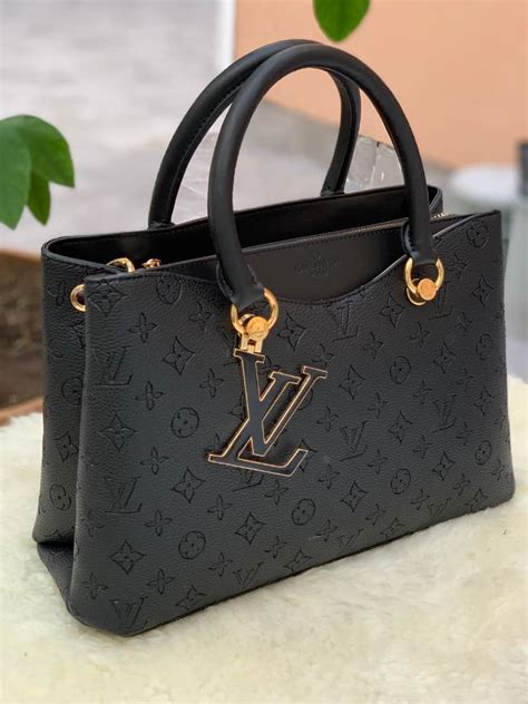 sac noir louis vuitton|sac louis vuitton femme.